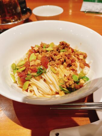 鼎泰豊(ディンタイフォン)のジャージャー麺(炸醤麺)(炸醬麺)