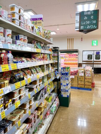 インスタントお味噌汁はこのコーナーに。