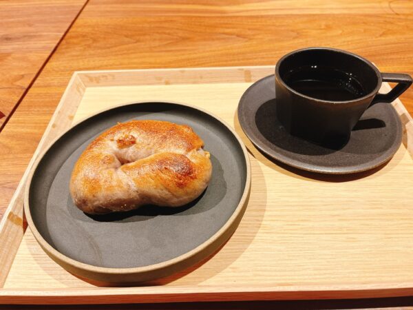 料理谷邸 葛籠の朝食、ベーグルとコーヒー